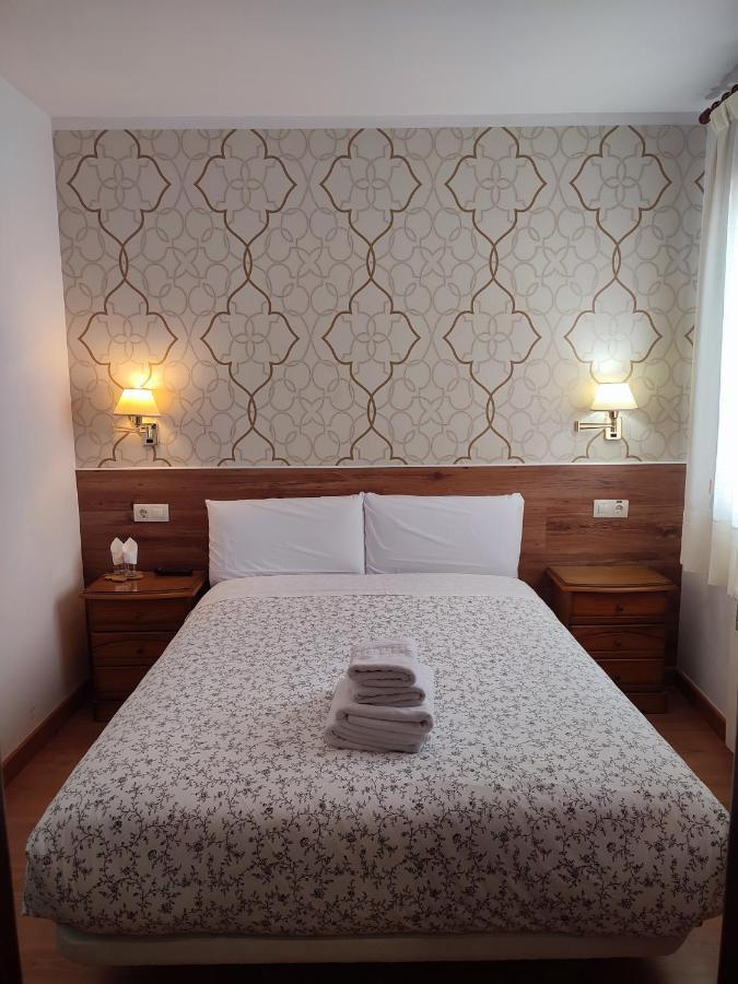 Hostal Salome Madrid Luaran gambar