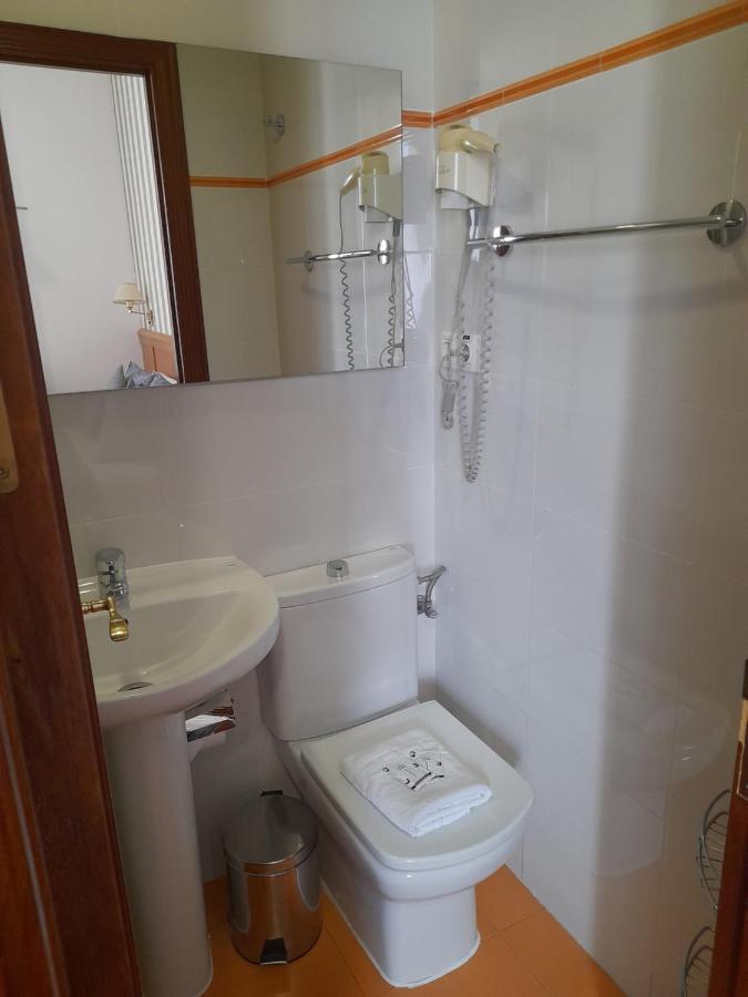 Hostal Salome Madrid Luaran gambar