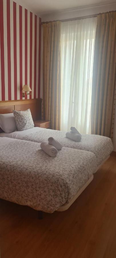 Hostal Salome Madrid Luaran gambar