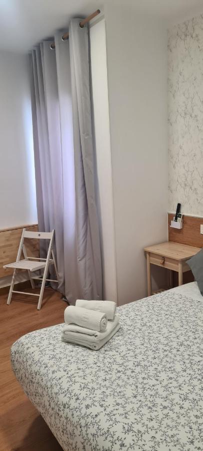 Hostal Salome Madrid Luaran gambar